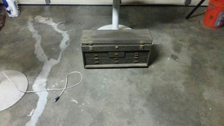 Kennedy 8 drawer machinist tool box