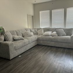 Sectional / Couch 
