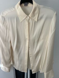 Ann Taylor Cream Pleated Button-Down Blouse