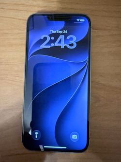 iPhone 14 • Unlocked