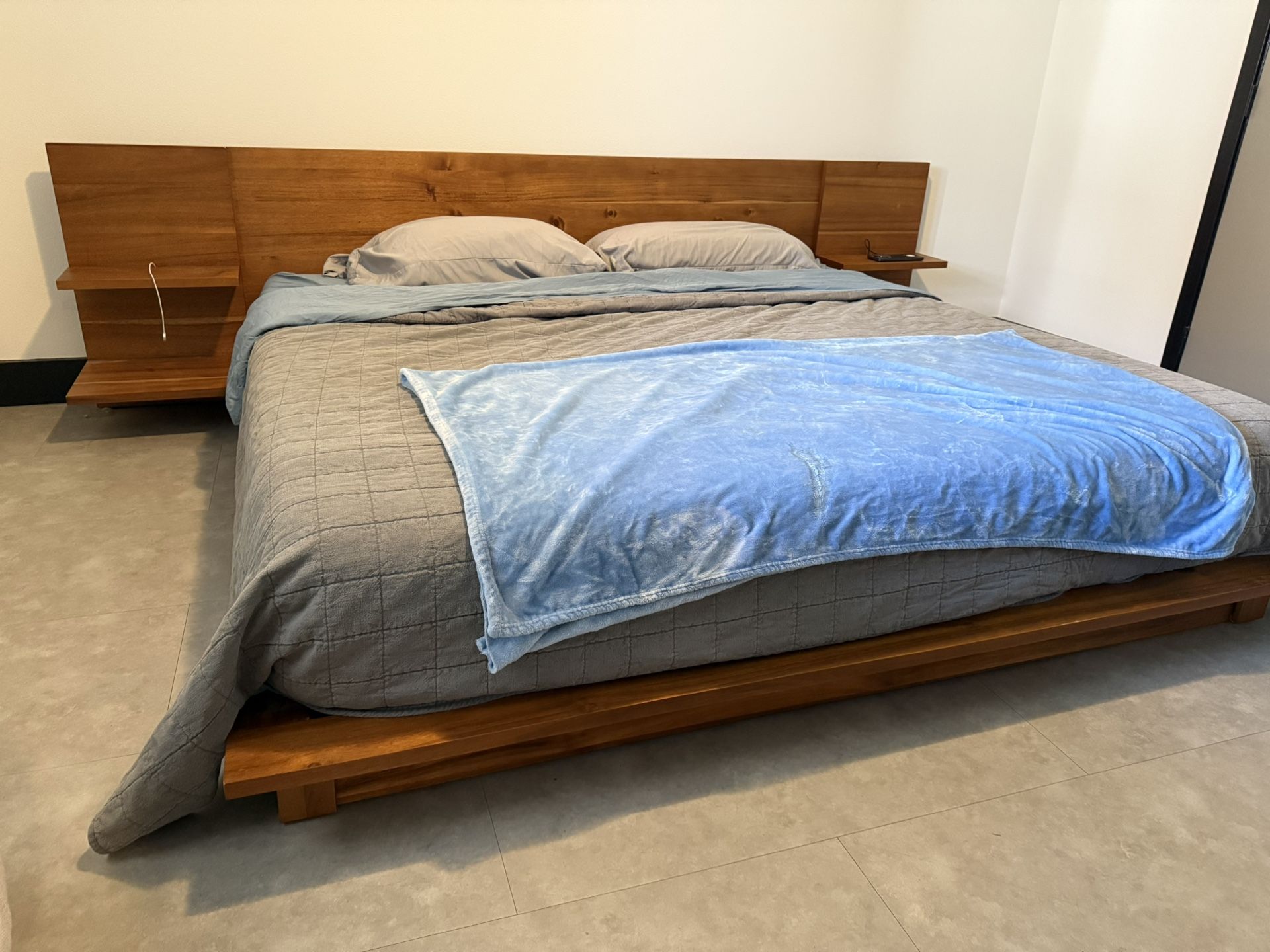 King Size Platform Bed Frame 