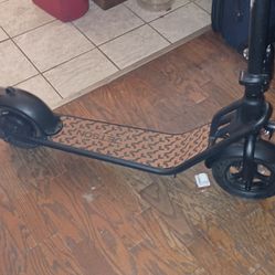 Jetson Copperhead Scooter 