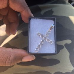 Diamond Cross Pendant 