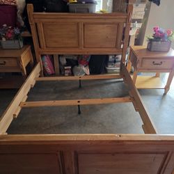 Queen Size Bedroom Set