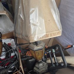 2 Lamps