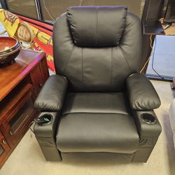 Black  faux leather power lift assist recliner chair - Perfect Condition - Retail: $895