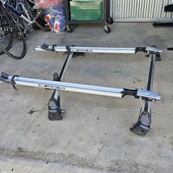 Roof Rack with Thule Bike Holders