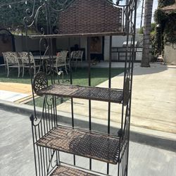 4 Shelf Metal Rack