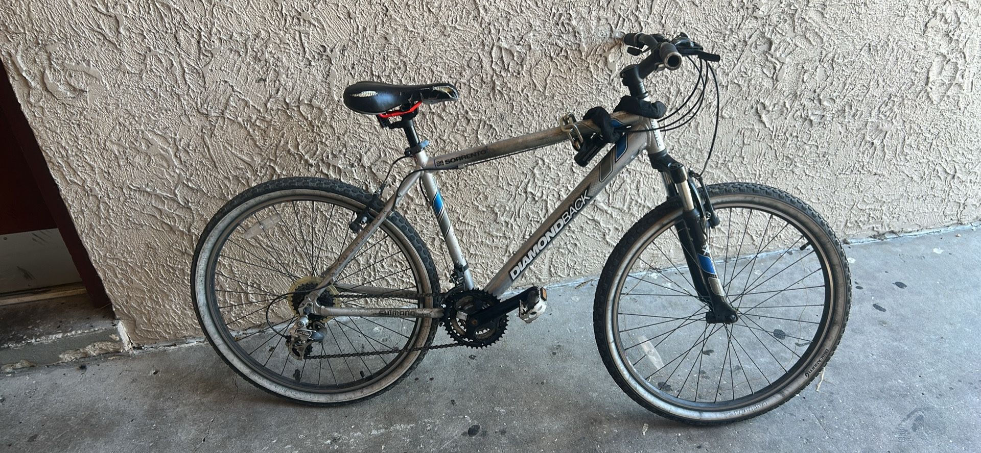 Diamondback sorrento mountain bike