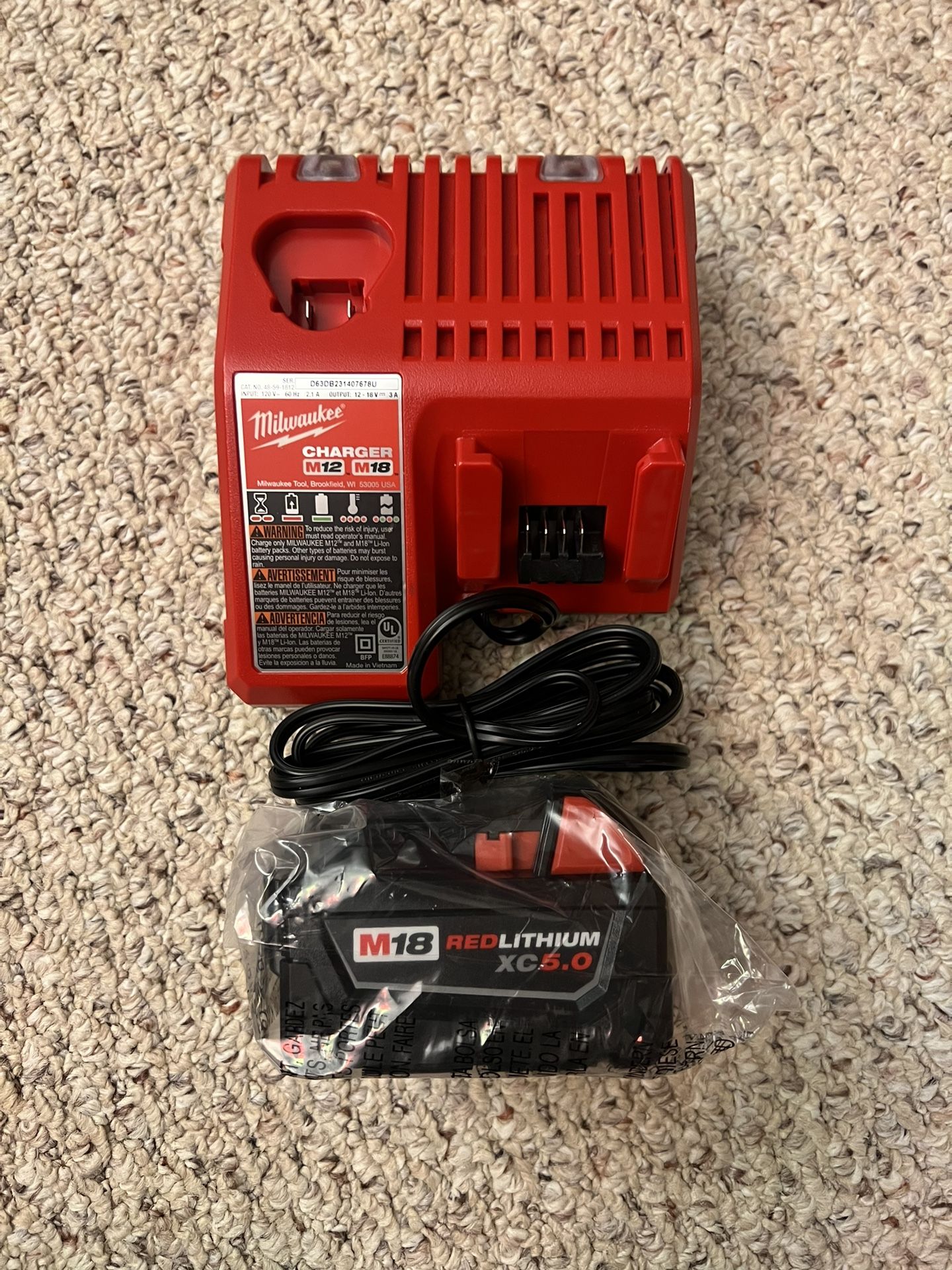 Milwaukee M18 XC 5.0Ah Premium Battery And Charger (New)
