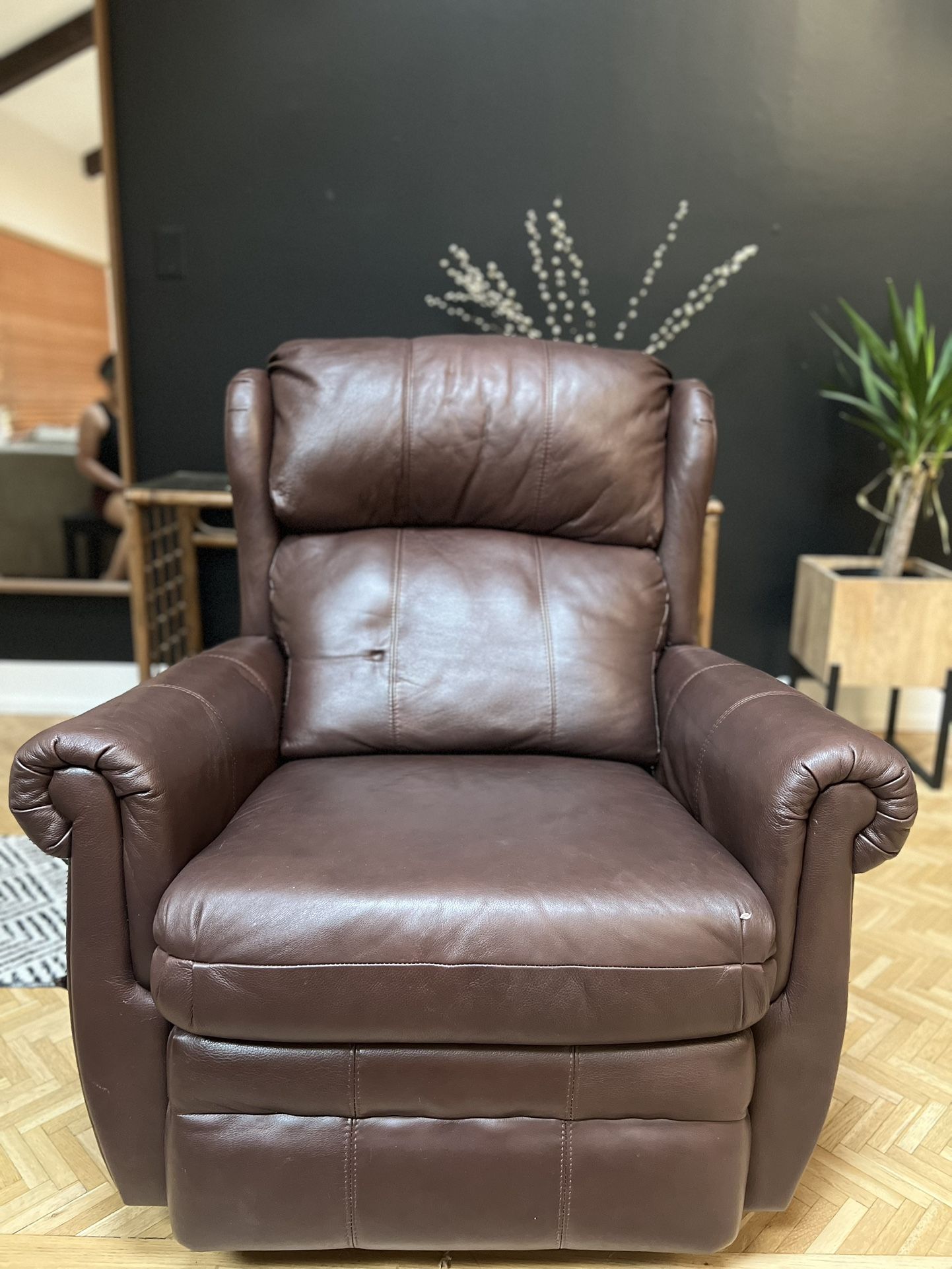Recliner Chair