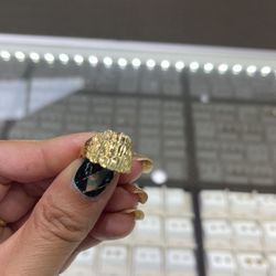 10k Gold Nuggets Ring Mens ..diamond Cuts Design ..