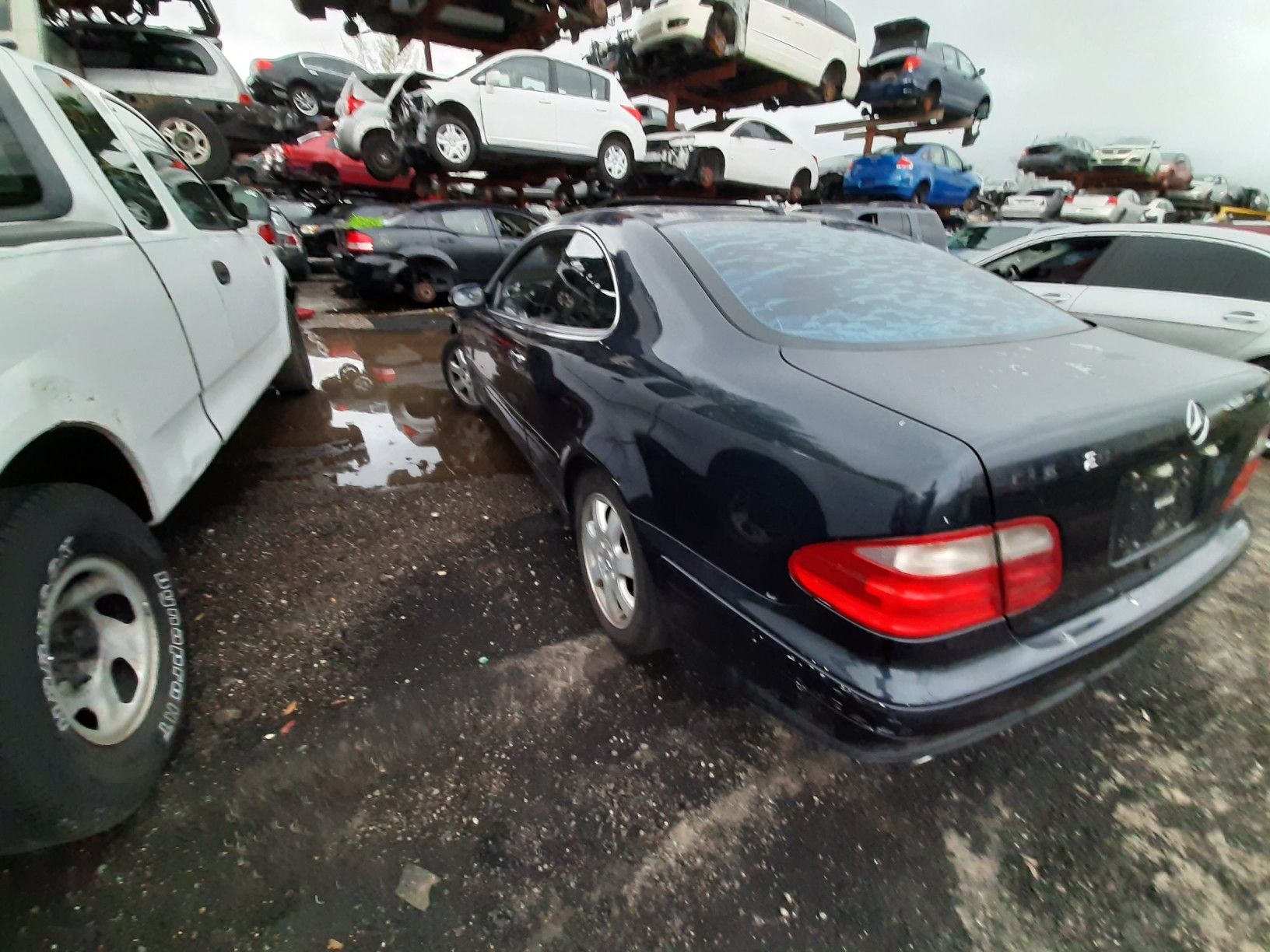 Mercedes benz CLK320 2001 only parts