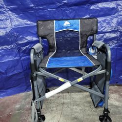 Ozark Trail Camping Director Fishing Chair, Blue, Adult for Sale in Las  Vegas, NV - OfferUp