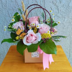Mother's Day Flowers Roses Arrangements $43