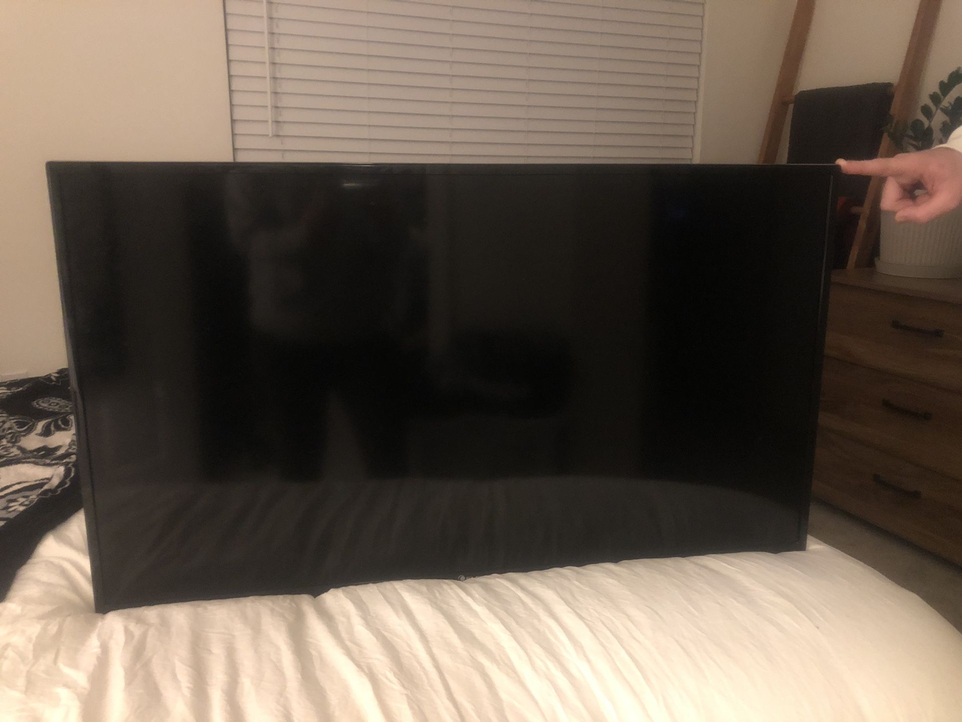 39 Inch TV