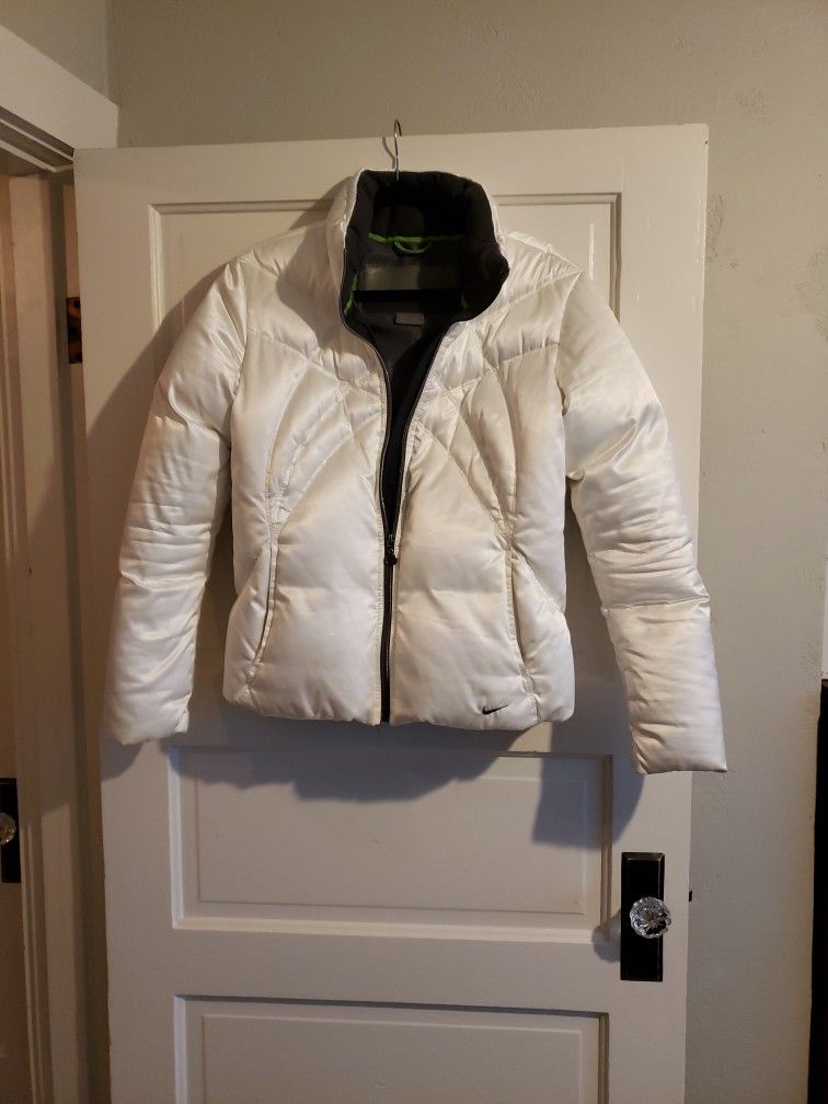Women's Nike snow jacket
