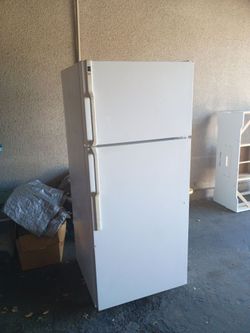 Top Freezer Fridge