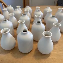 White Ceramic Bud Vase Set of 25, Small Vases for Pampas Grass, Flowers, Mini Vases for Modern Home Decor, Minimalist Decor, for Living & Dining Room