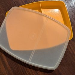 Vintage Tupperware 813 Divided Snack & Sandwich Container Lid 814