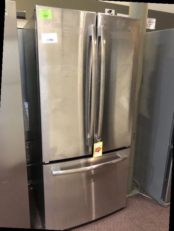 GE Refrigerator 🔥🔥 Appliance Liquidation