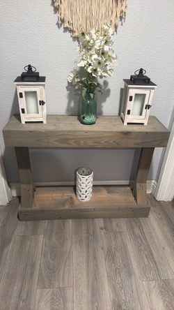 Small Entry table