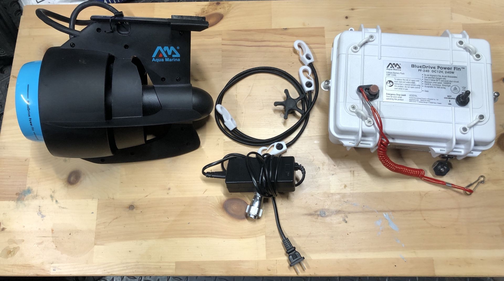 ( New) electric 24volt remote control propel motor. To propel kayak or any small water craft Aqua Marina BlueDrive Power Electric SUP Motor DC12V/240W