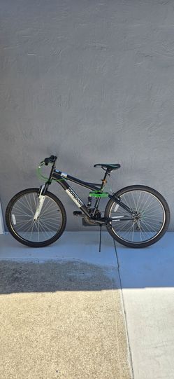 26 inch mongoose Term Mountain Bike