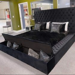 Brand New/ Black Velvet Queen Storage Platform Bed Frame Cama// Mattress Sold Separately 