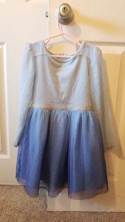 Elsa dress preowned