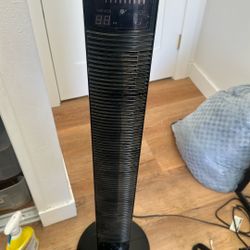 OceanAire space Tower Fan