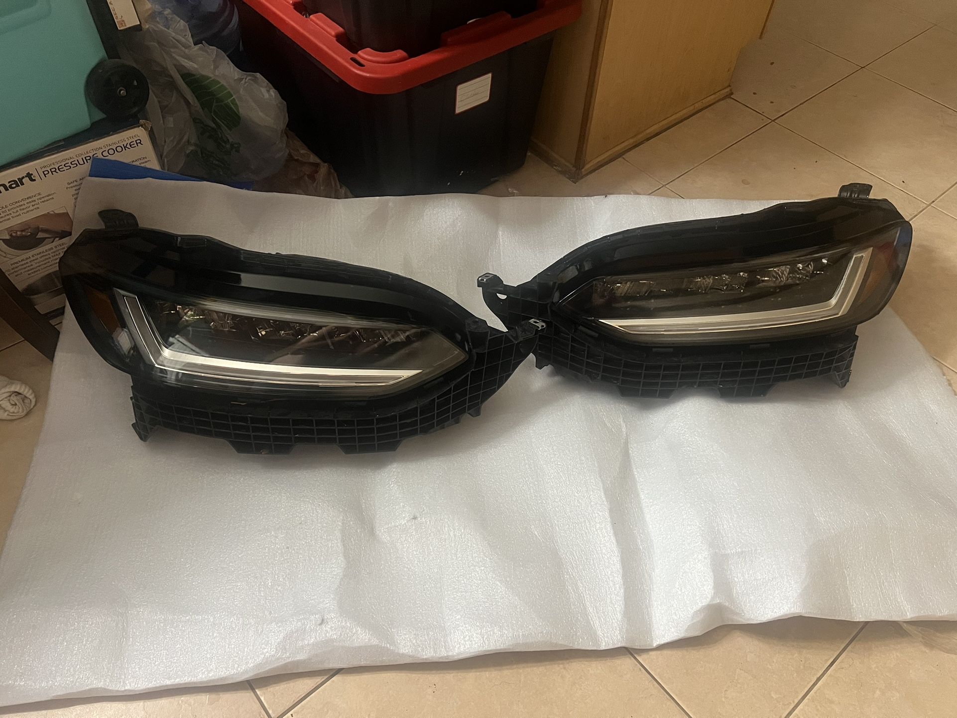 Honda HR-V HRV 2023 2024 2025 2026 Headlight L+R OEM 