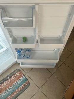 REFRIGERATOR – $250 OBO