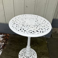 Outdoor table
