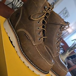 Brand NEW Carhartt Work Boot
