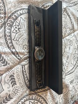 Women’s Gossip Watch