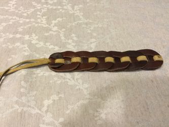 Two-sided leather bracelet