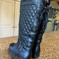 Women’s Size 8 Boots