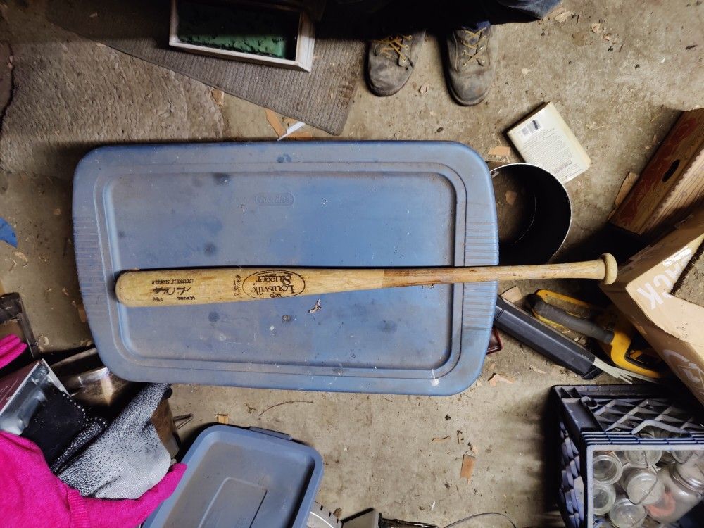 Louisville Slugger Signed By Jim Halsey