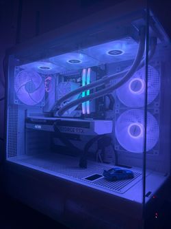 Gigabyte NVIDIA GeForce RTX 4060 White Graphics Card 8GB Triple Fan