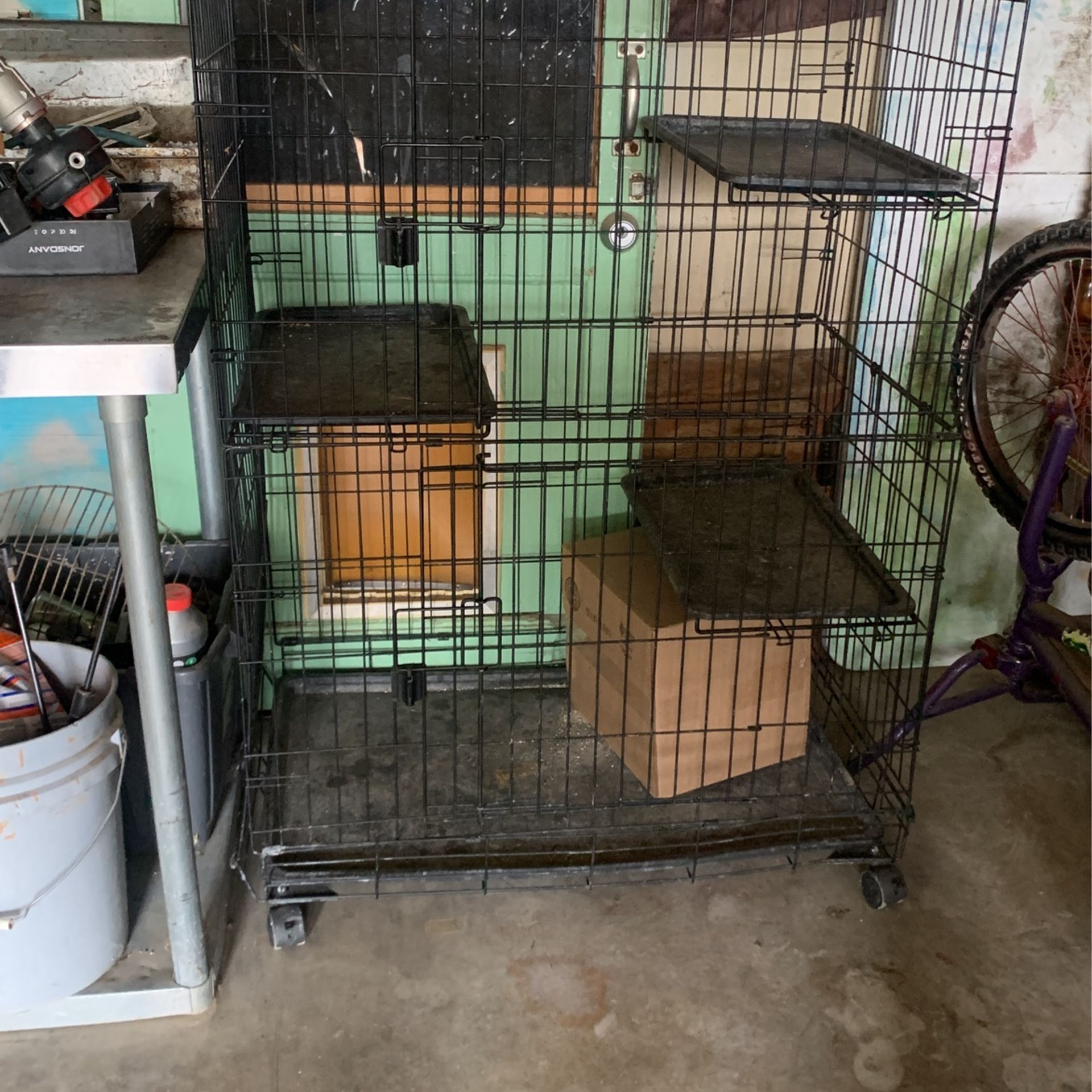 Large Cat Cage 
