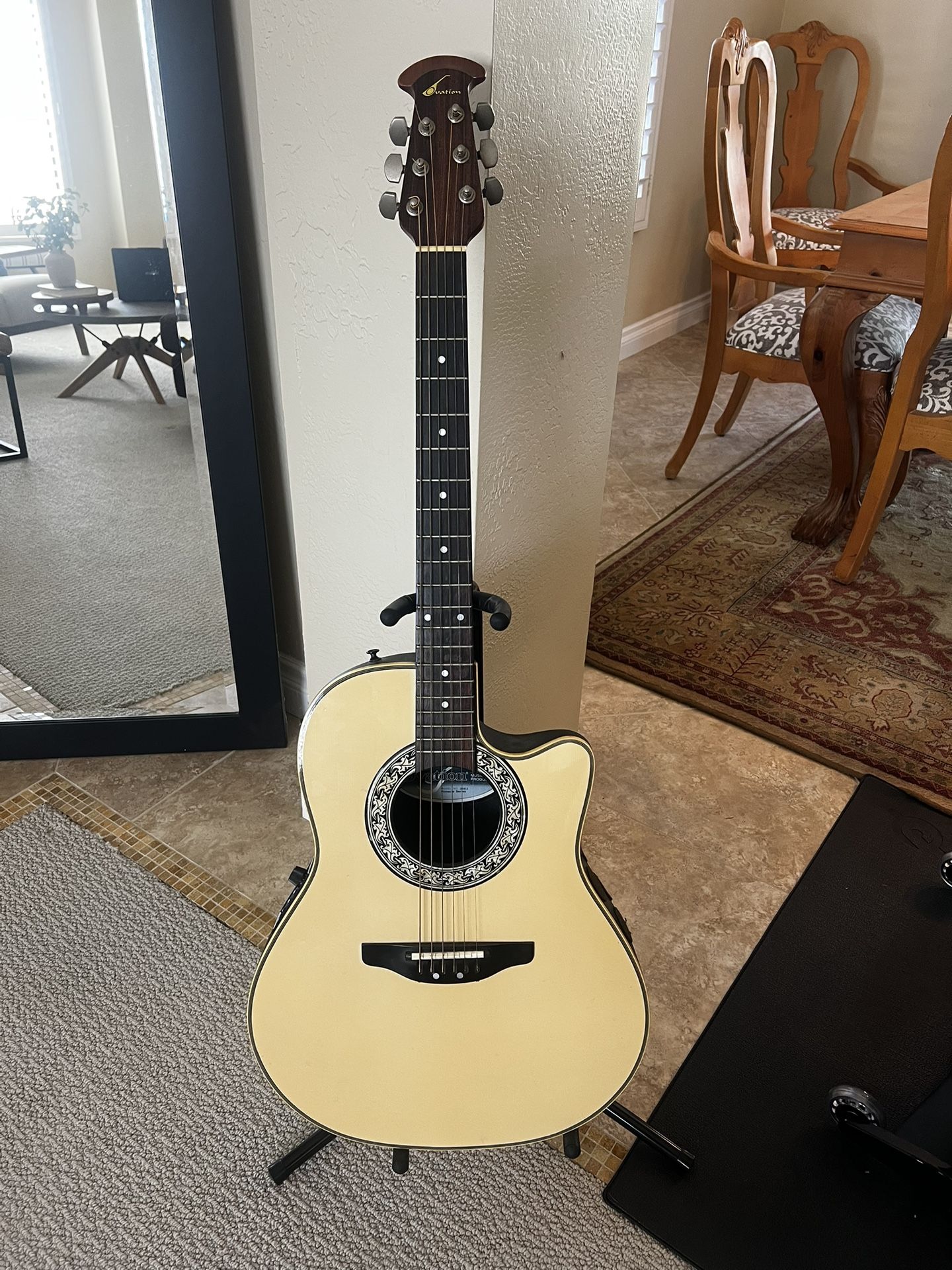 Ovation Guitar 3863 Pinnacle Cream MIJ