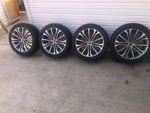 Hyundai Genesis G80 OEM Wheels Set (4) 18”
