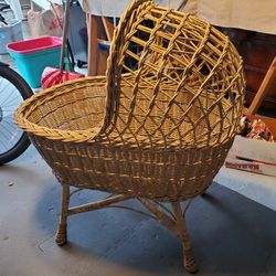 Wicker Cradle