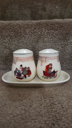 Hallmark Christmas 🎄 Shakers