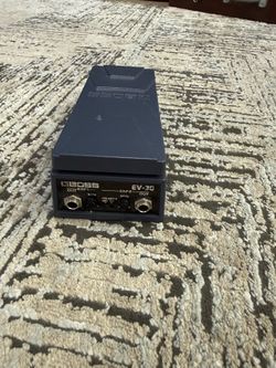 Boss EV-30 expression pedal