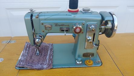 Vintage Brother Sewing Machine With Cabinet.