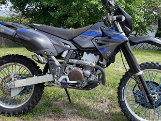 Suzuki DRZ 400