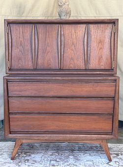 Vintage Mid-Century Modern Tall Dresser / Armoire