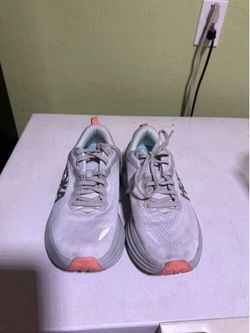 Ladies Hoka Bondi shoes sz 7